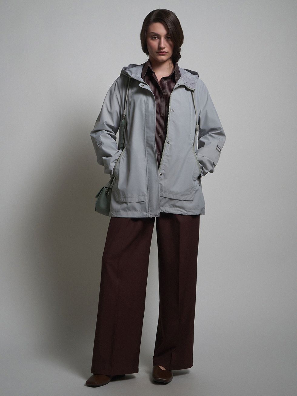 ВЕТРОВКА ЖЕНСКАЯ, СВЕТЛО-ЗЕЛЕНАЯ