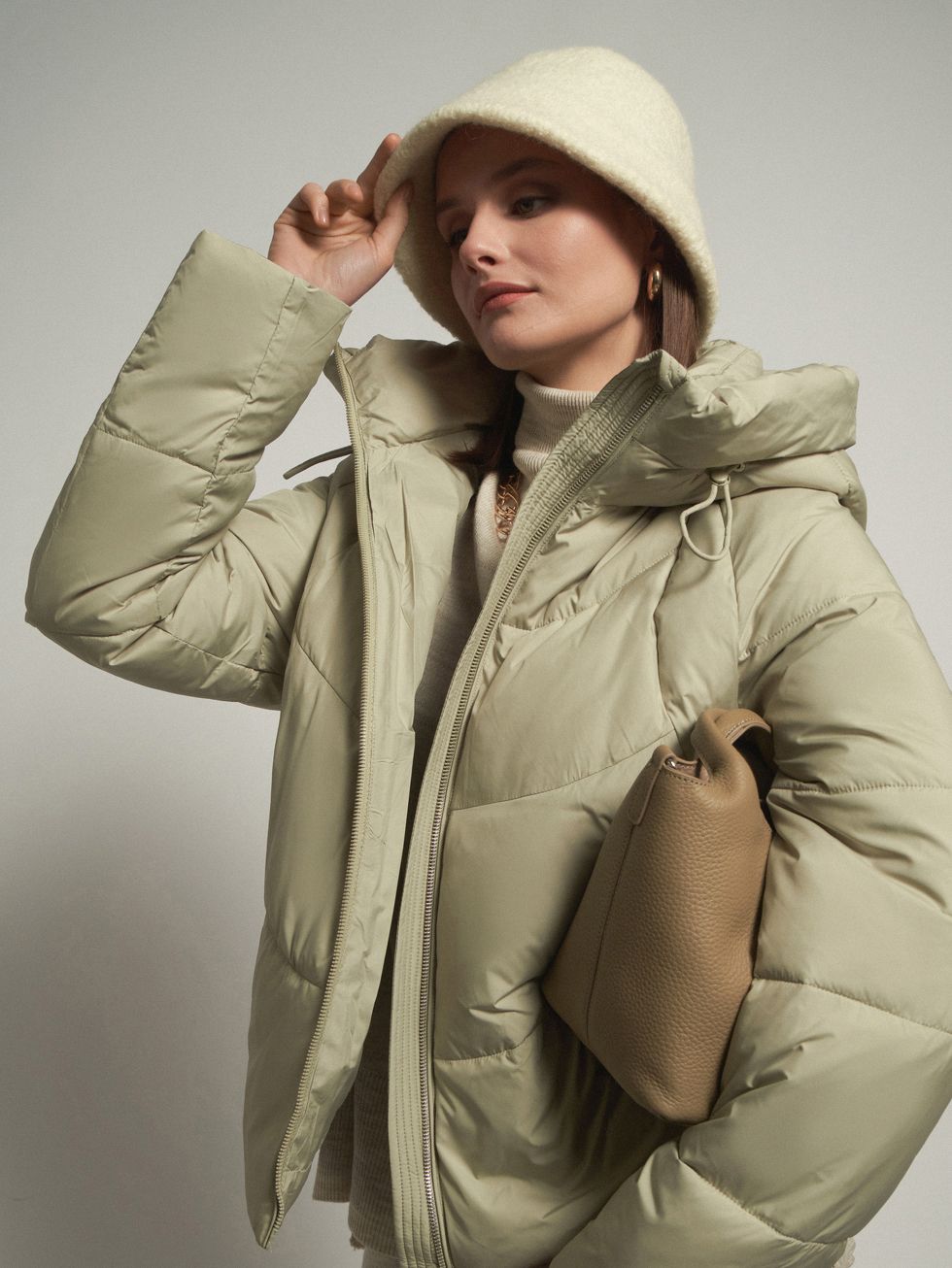 ПУХОВИК ЖЕНСКИЙ, СВЕТЛО-ЗЕЛЕНЫЙ