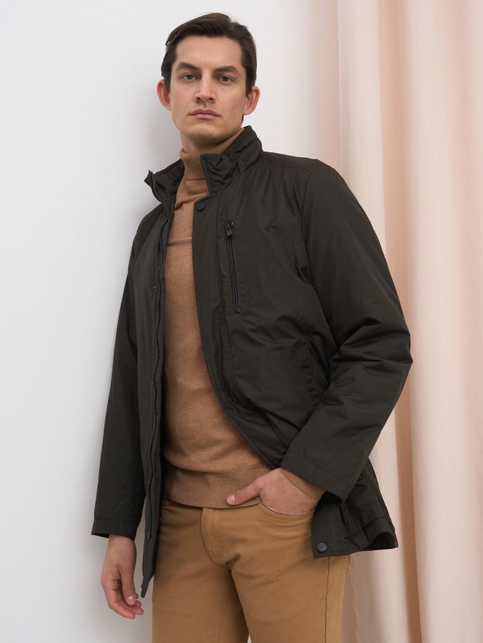 ВЕТРОВКА МУЖСКАЯ, ТЕМНО-ЗЕЛЕНАЯ