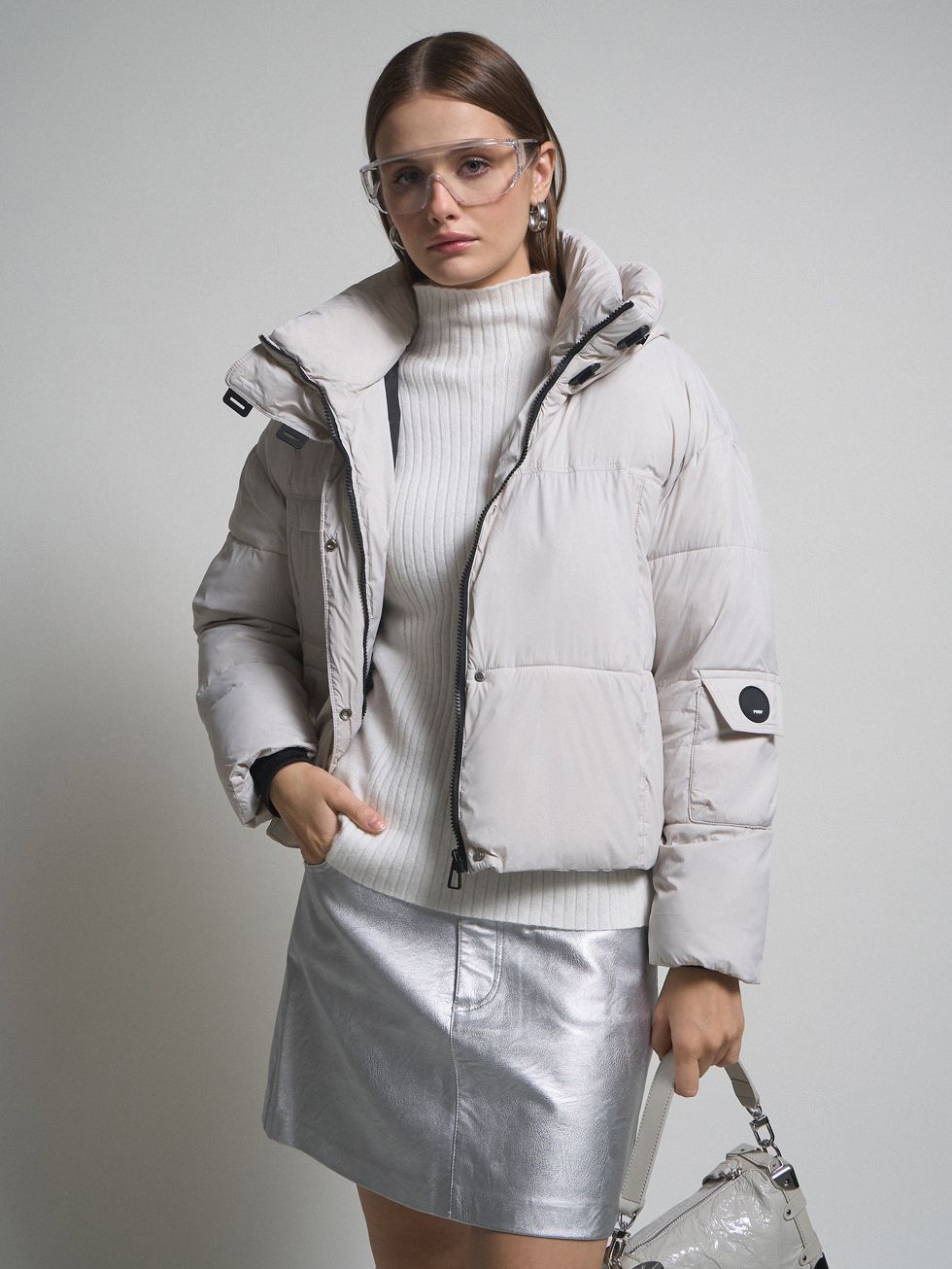 ПУХОВИК ЖЕНСКИЙ, КРЕМОВЫЙ