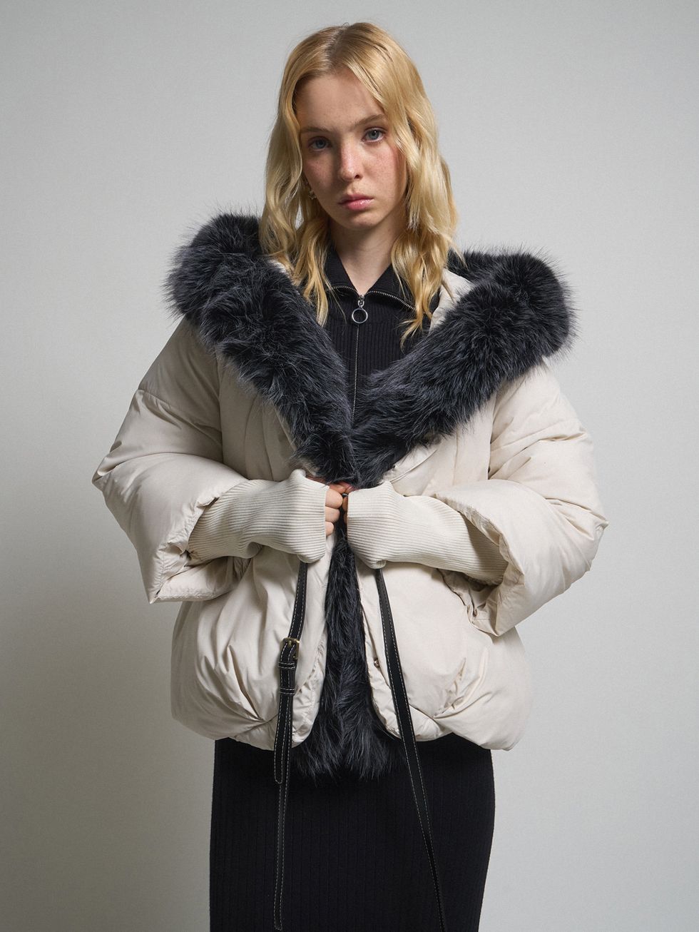 ПУХОВИК ЖЕНСКИЙ, КРЕМОВЫЙ