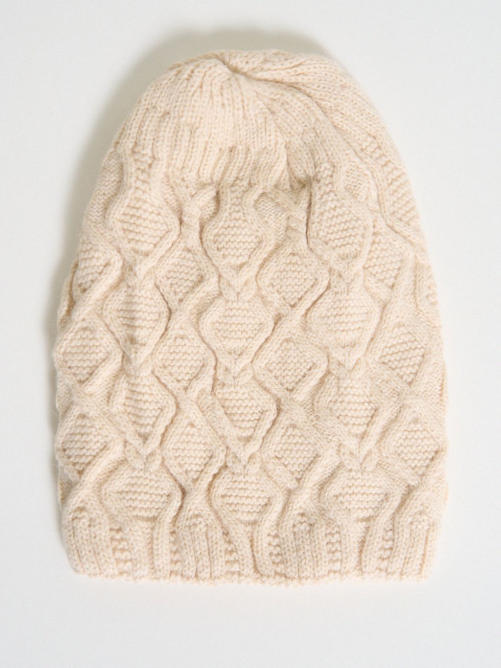 ШАПКА ЖЕНСКАЯ, КРЕМОВАЯ