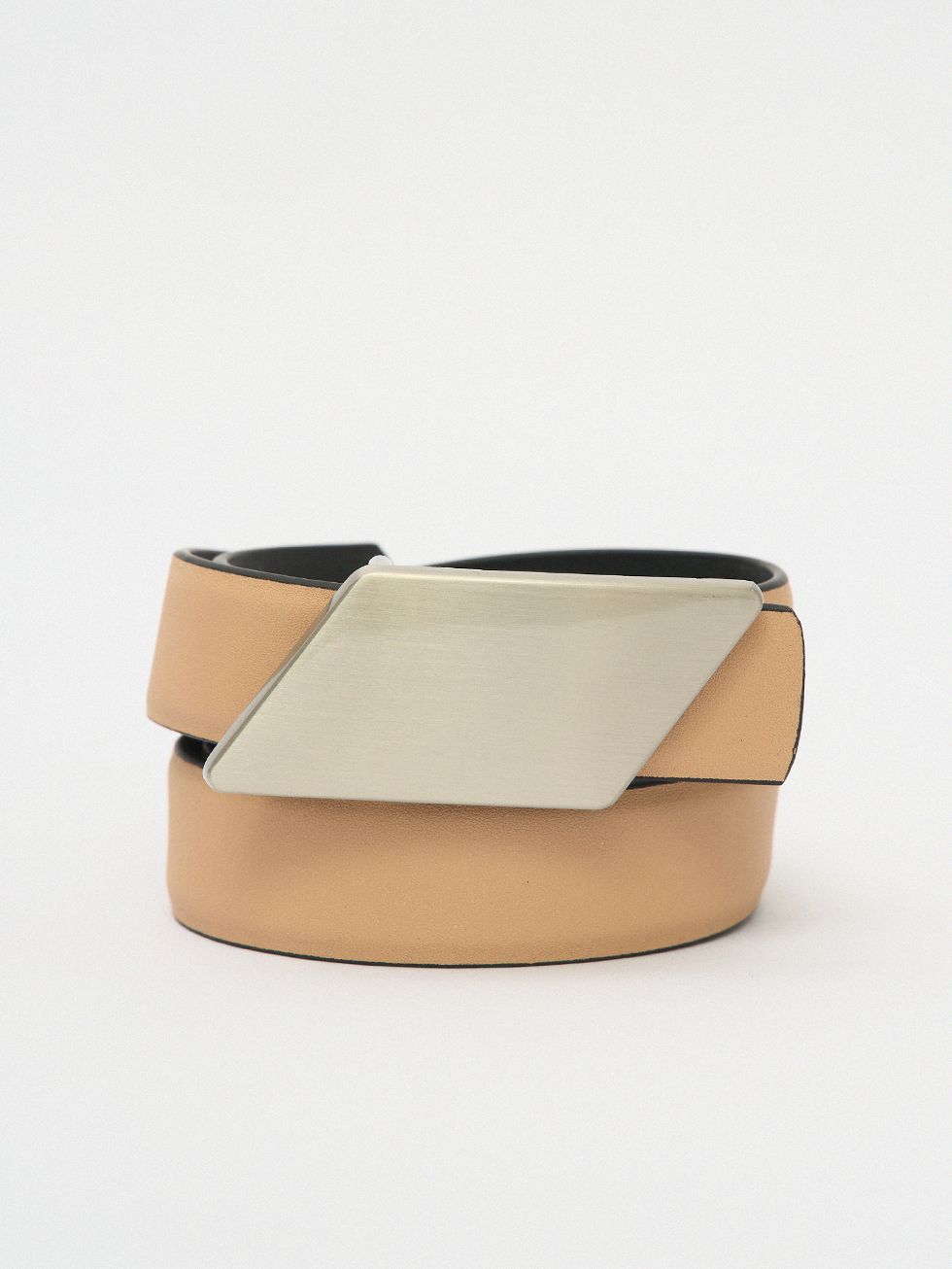 РЕМЕНЬ ЖЕНСКИЙ, КРЕМОВЫЙ