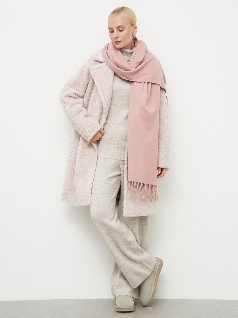 ШУБА КРЕМОВАЯ, ЭКО-МЕХ