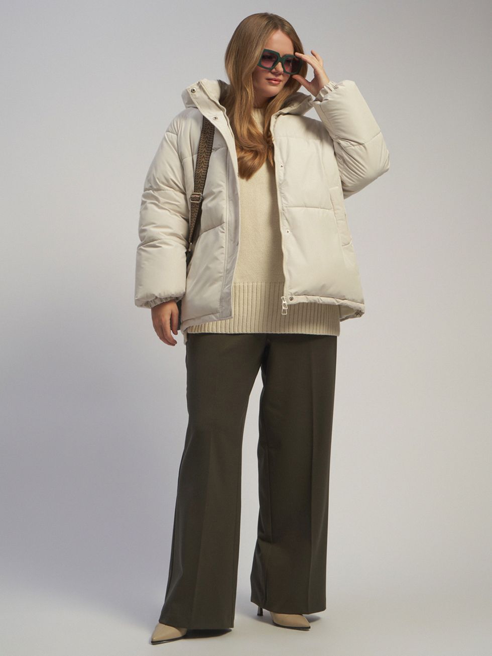 ПУХОВИК ЖЕНСКИЙ, КРЕМОВЫЙ