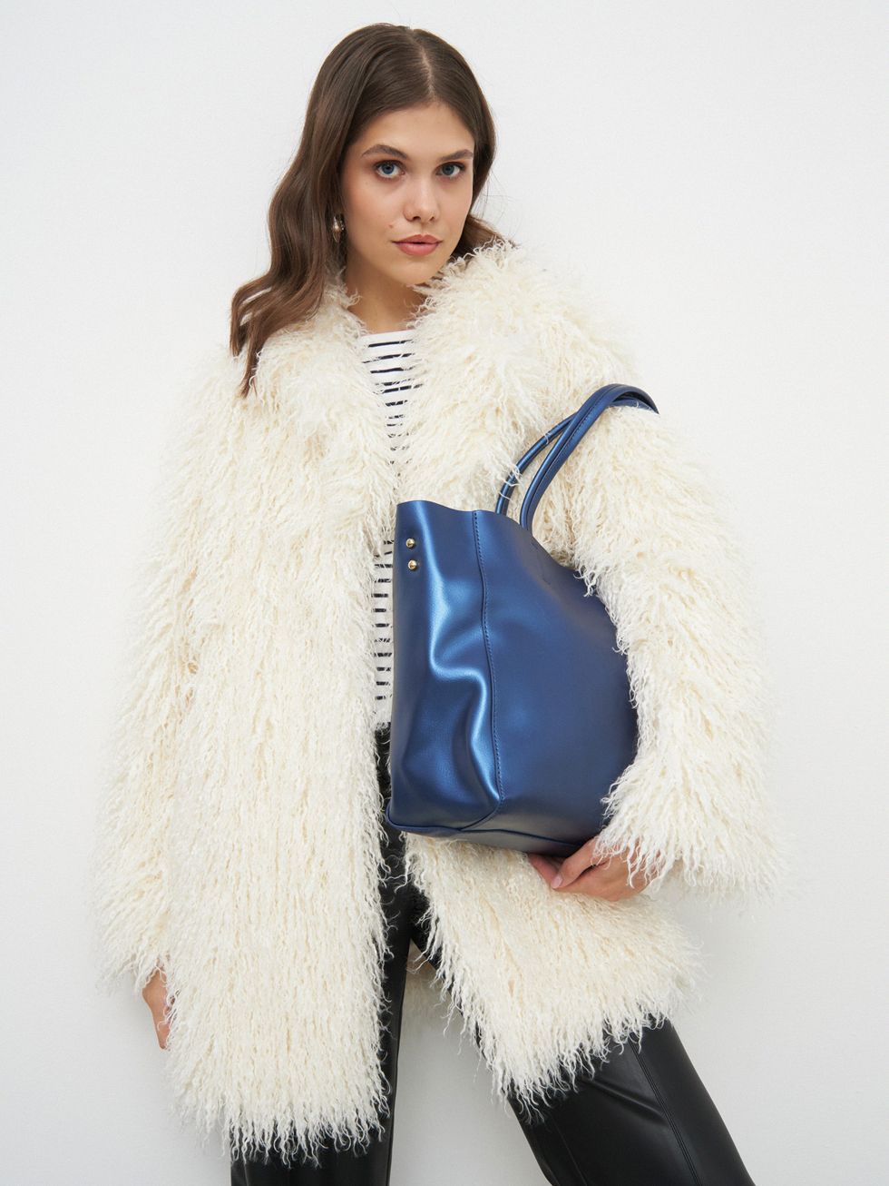 ШУБА КРЕМОВАЯ, ЭКО-МЕХ