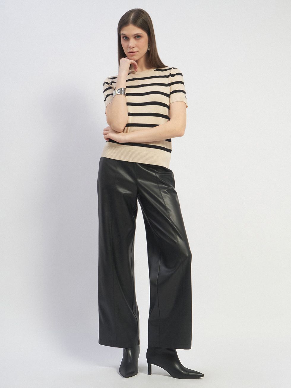 ДЖЕМПЕР ЖЕНСКИЙ, БЕЖЕВЫЙ/ЧЕРНЫЙ