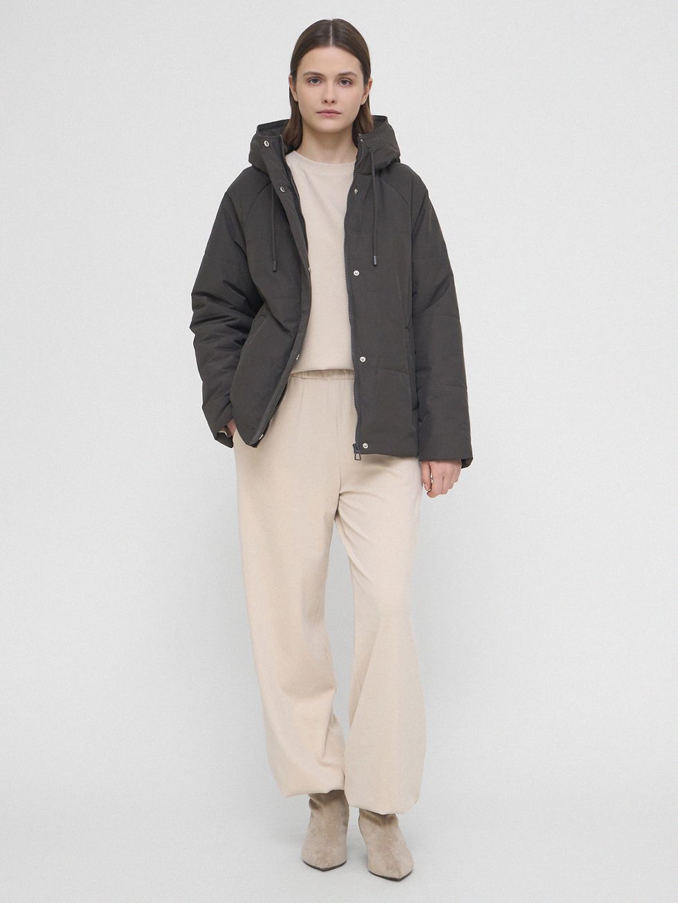 ВЕТРОВКА ЖЕНСКАЯ, ХАКИ