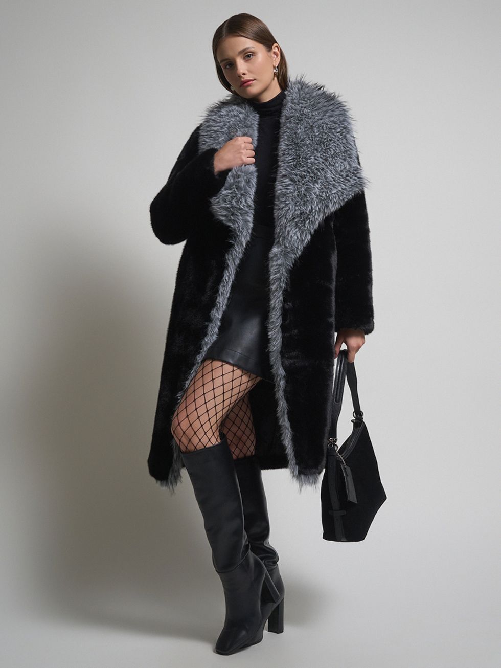 ШУБА ЧЕРНАЯ/СЕРАЯ, ЭКО-МЕХ